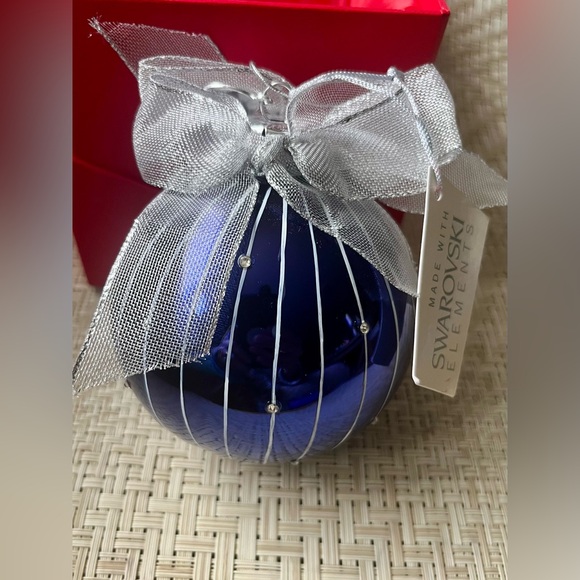 RARE Swarovski Elements Holiday Ornament HSN Cares Collection with Red Giftbox - Picture 5 of 16